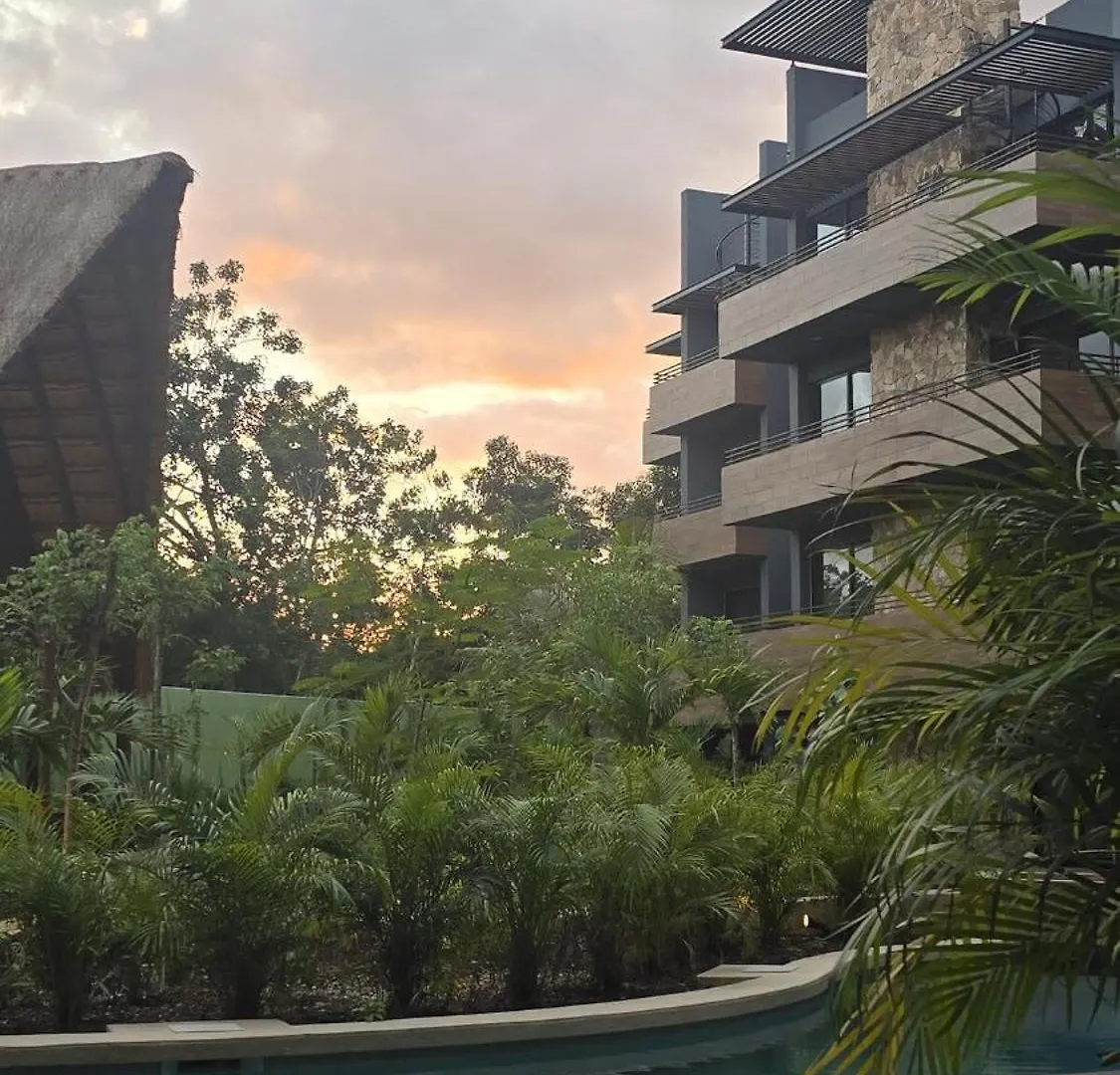 Daire Luxury 2Bdr Apt With Direct Pool In Paramar Black Tulum