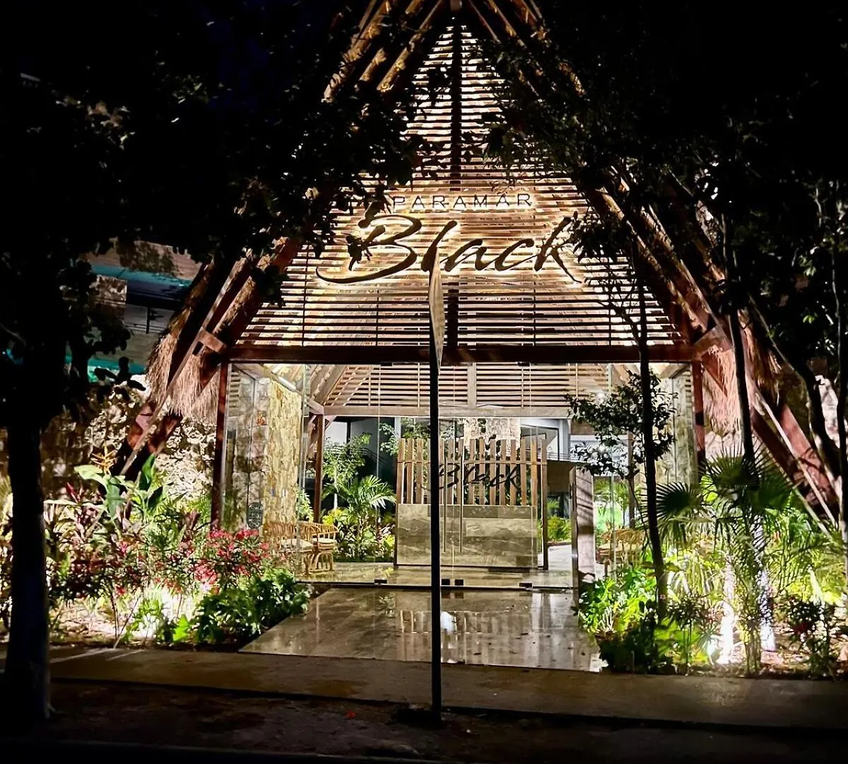 Luxury 2Bdr Apt With Direct Pool In Paramar Black Tulum Meksika